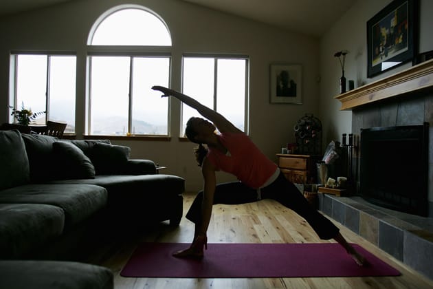 emily-cook-ski-yoga.jpg